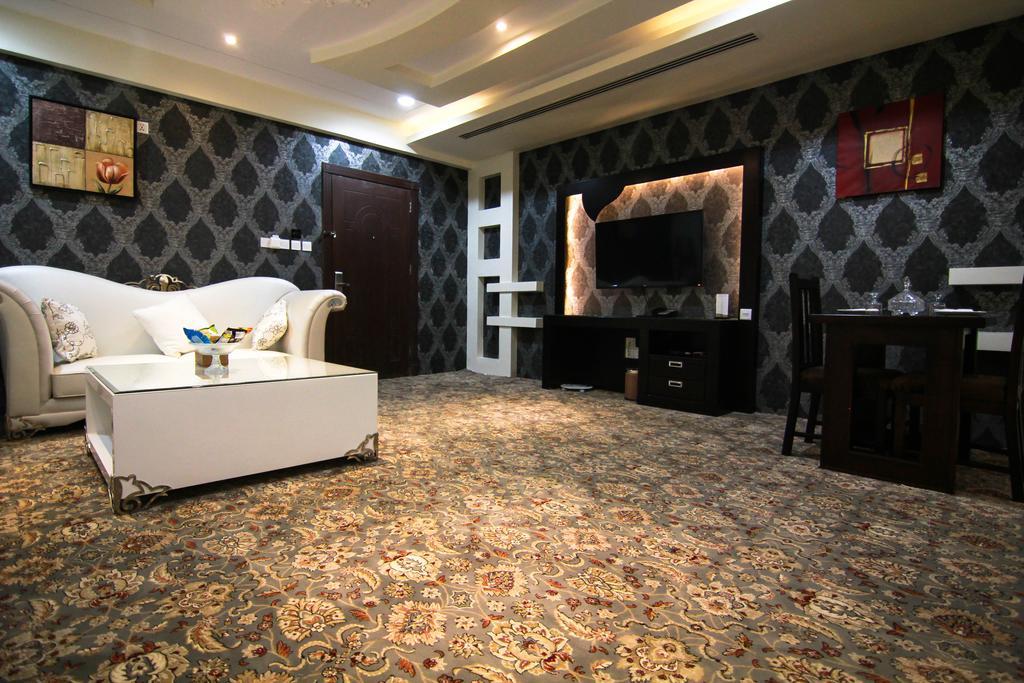 Rest Night Hotel Apartment Riadh Zimmer foto A room at the hotel