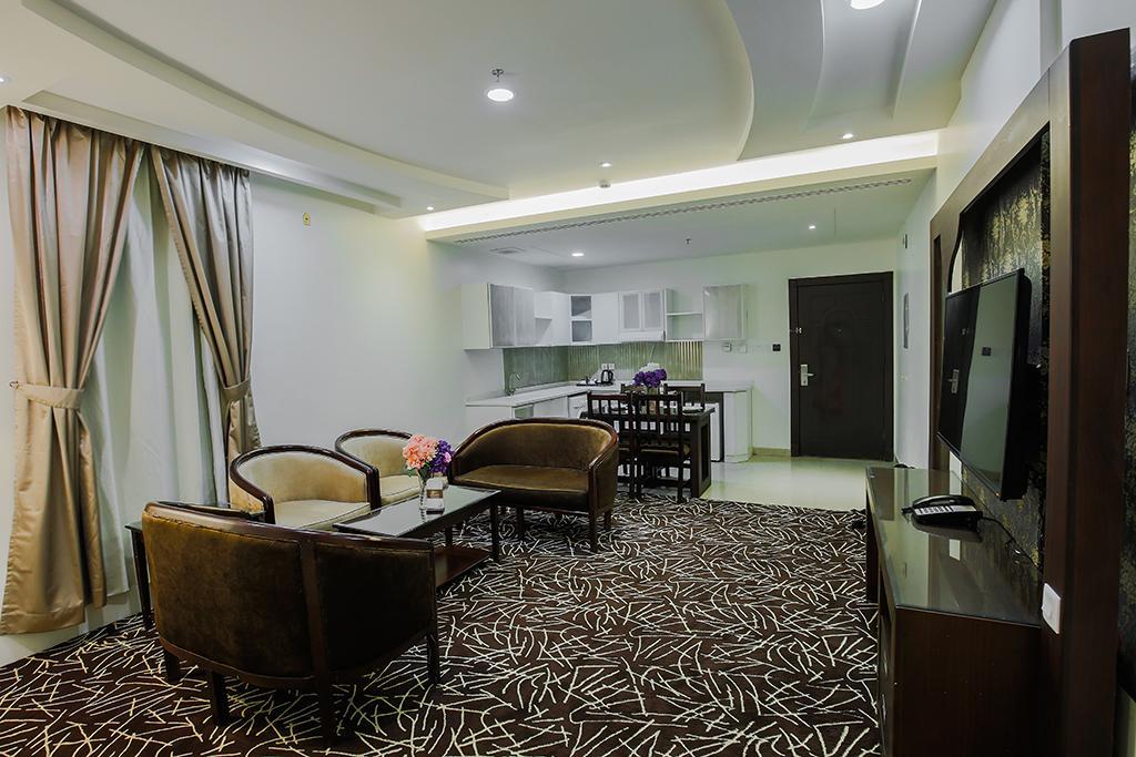 Rest Night Hotel Apartment Riadh Zimmer foto Suite