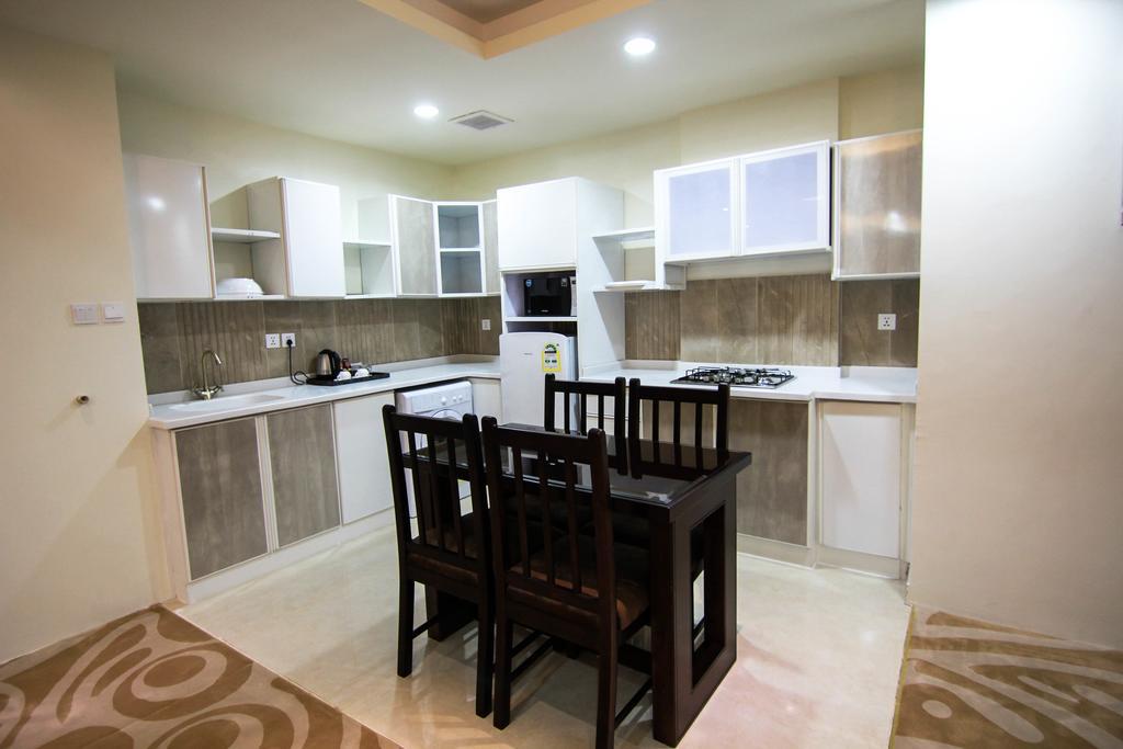 Rest Night Hotel Apartment Riadh Exterior foto A modern kitchen