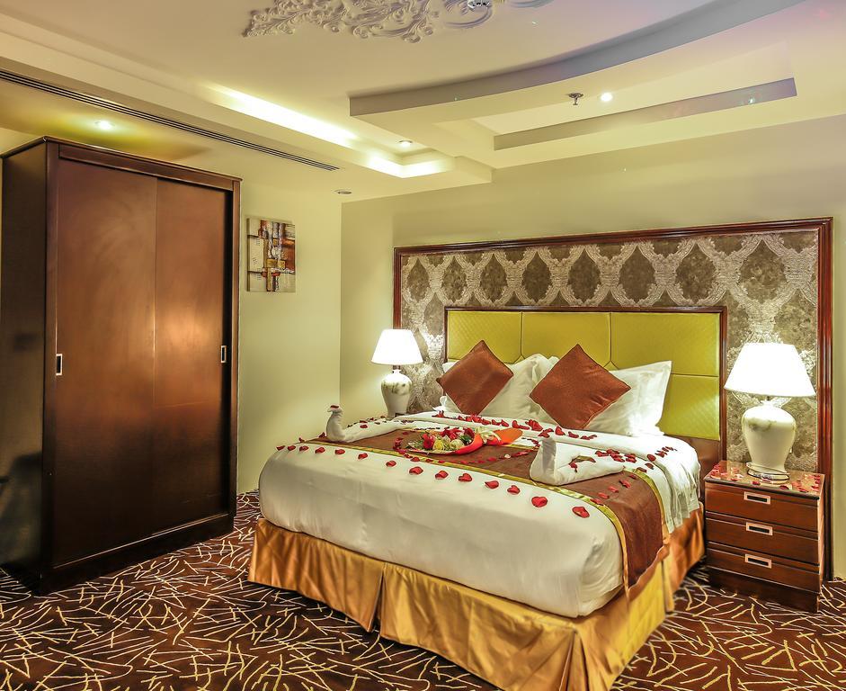 Rest Night Hotel Apartment Riadh Exterior foto A bedroom at the hotel